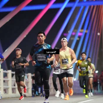 Runner Photo 6195221