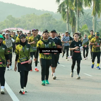 Runner Photo 6195237