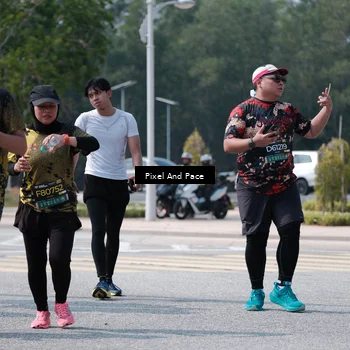 Runner Photo 6195243