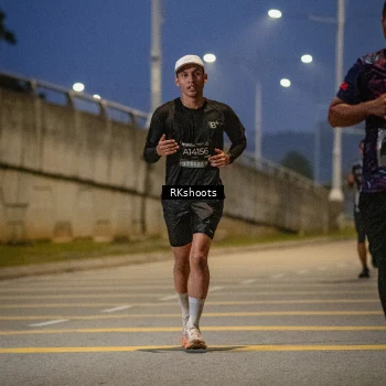 Runner Photo 6195245
