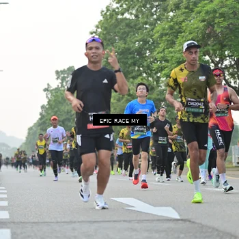 Runner Photo 6195246