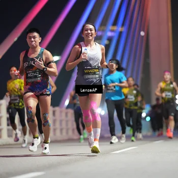Runner Photo 6195259