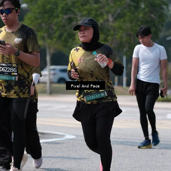 Runner Photo 6195272