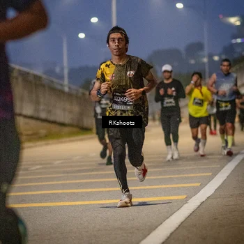 Runner Photo 6195301