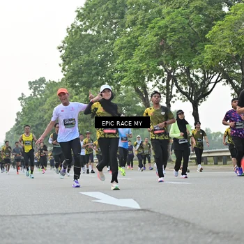 Runner Photo 6195312