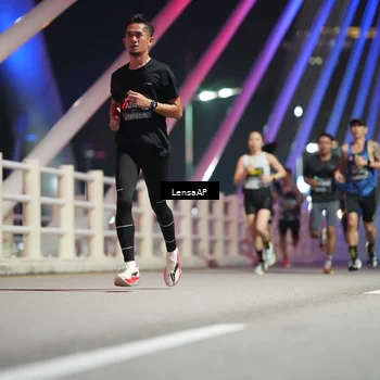 Runner Photo 6195359