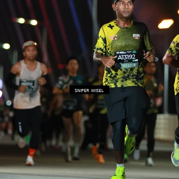 Runner Photo 6195372
