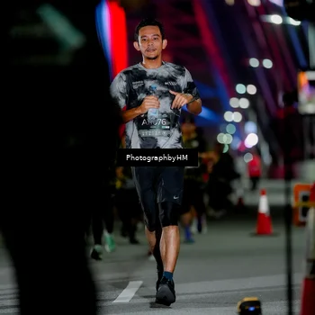 Runner Photo 6195384