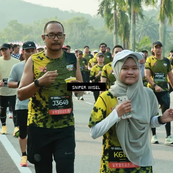Runner Photo 6195392