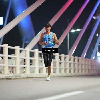 Runner Photo 6195408