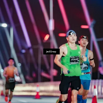 Runner Photo 6195416