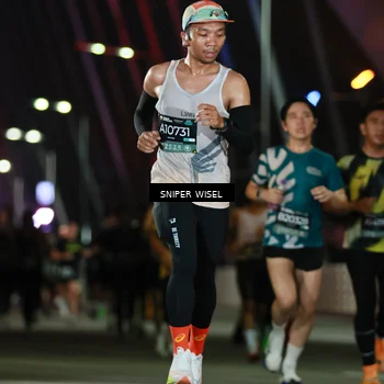 Runner Photo 6195436