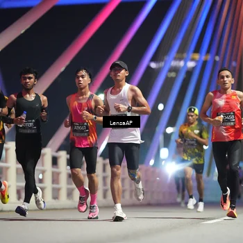 Runner Photo 6195472