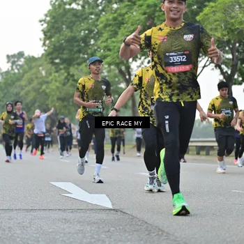 Runner Photo 6195512