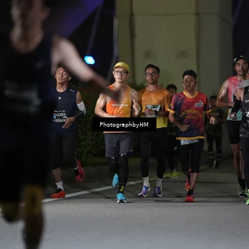 Runner Photo 6195513