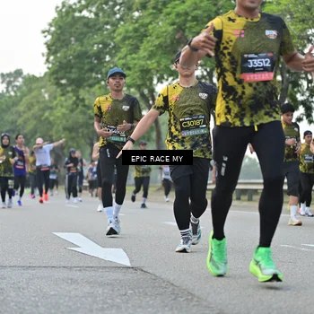 Runner Photo 6195515