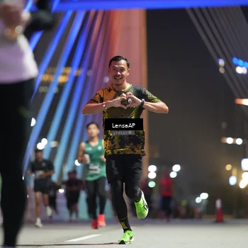 Runner Photo 6195527