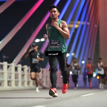 Runner Photo 6195528
