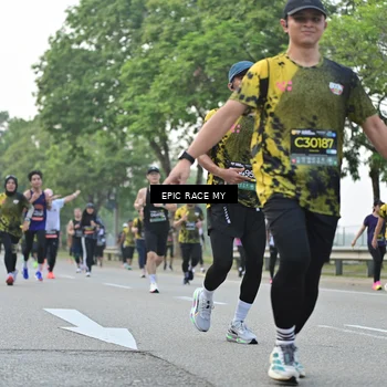 Runner Photo 6195549