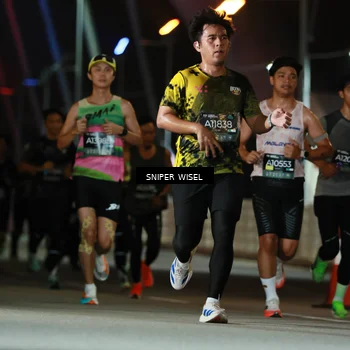 Runner Photo 6195553