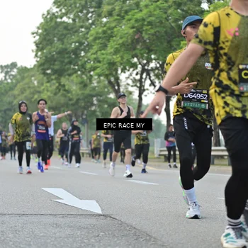 Runner Photo 6195557