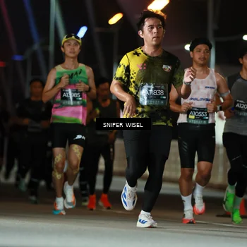 Runner Photo 6195563