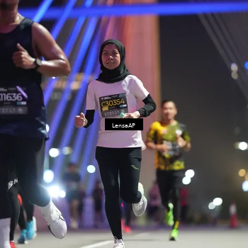 Runner Photo 6195588