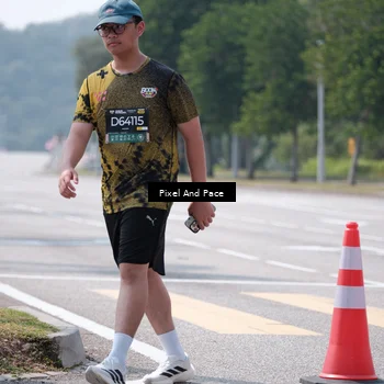 Runner Photo 6195610