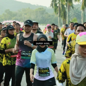 Runner Photo 6195613