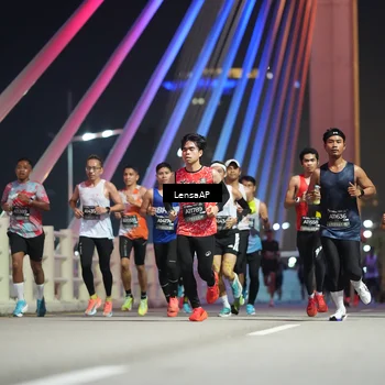 Runner Photo 6195621