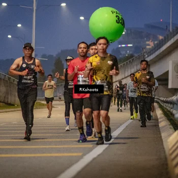 Runner Photo 6195634
