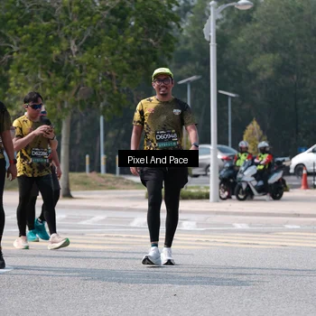 Runner Photo 6195641