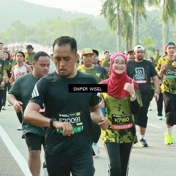Runner Photo 6195669