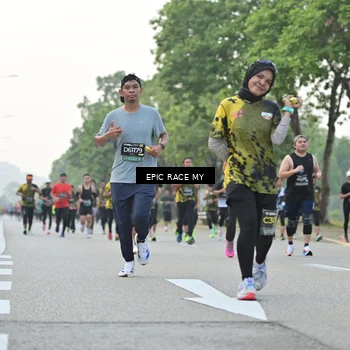 Runner Photo 6195687