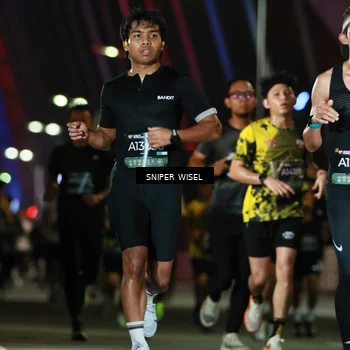 Runner Photo 6195689