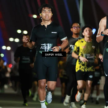 Runner Photo 6195690
