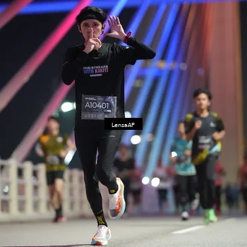 Runner Photo 6195709