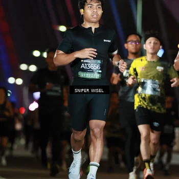 Runner Photo 6195728