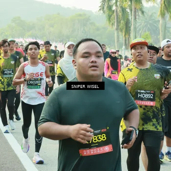 Runner Photo 6195766
