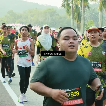 Runner Photo 6195775