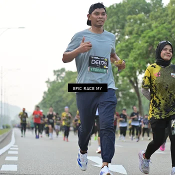Runner Photo 6195789