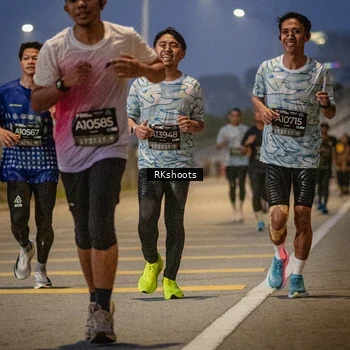 Runner Photo 6195835