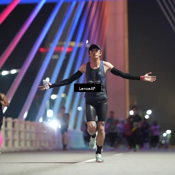 Runner Photo 6195849