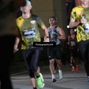 Runner Photo 6195853