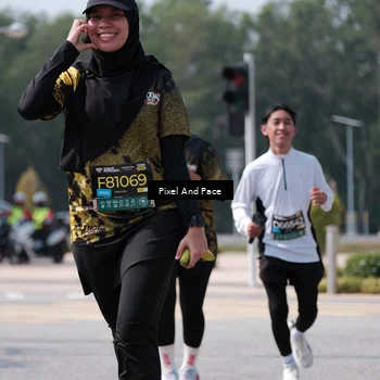 Runner Photo 6195858