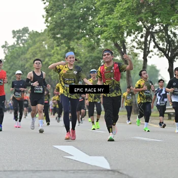Runner Photo 6195871