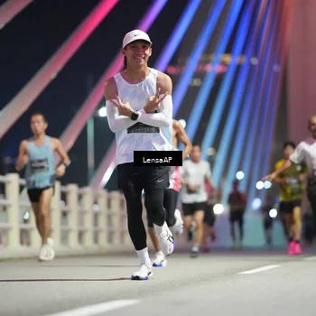 Runner Photo 6195958