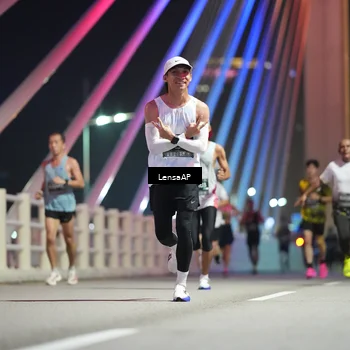 Runner Photo 6195961