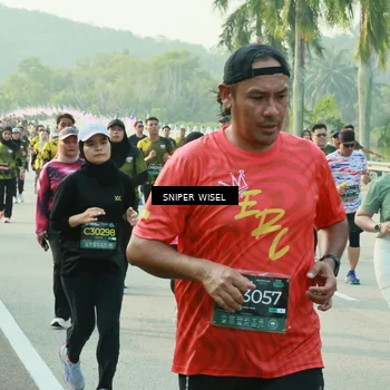 Runner Photo 6195965