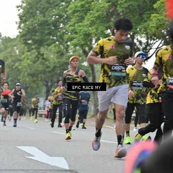 Runner Photo 6195998